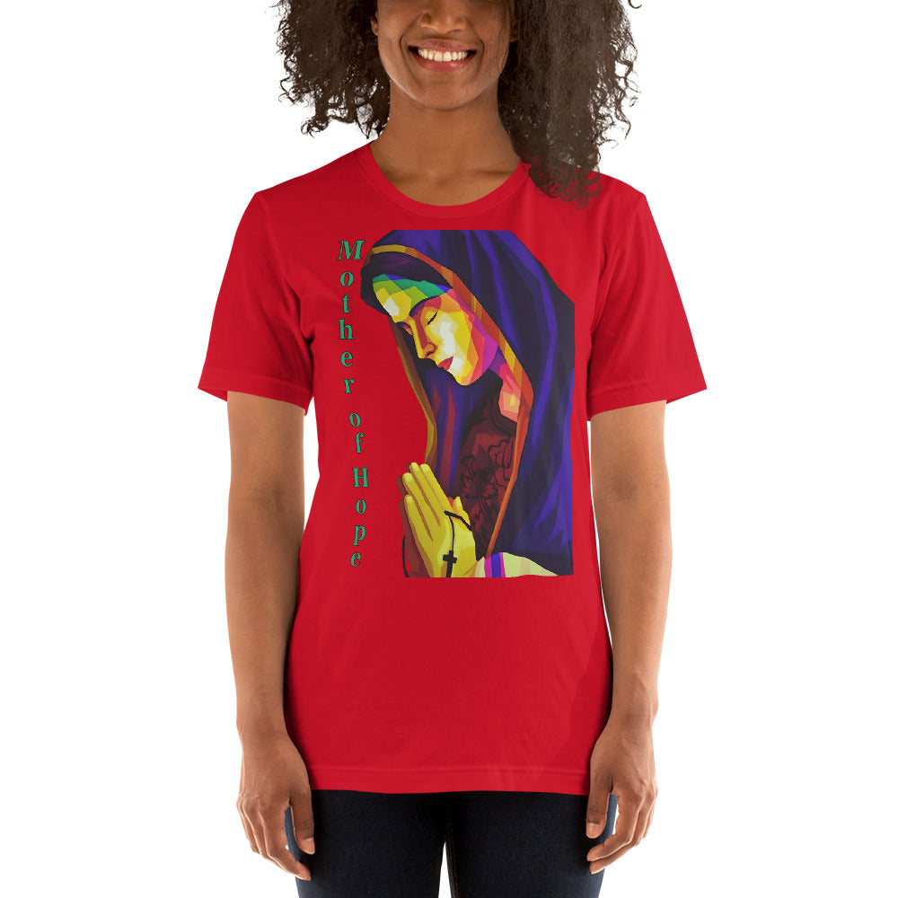 camiseta roja con imagen de la virgen María